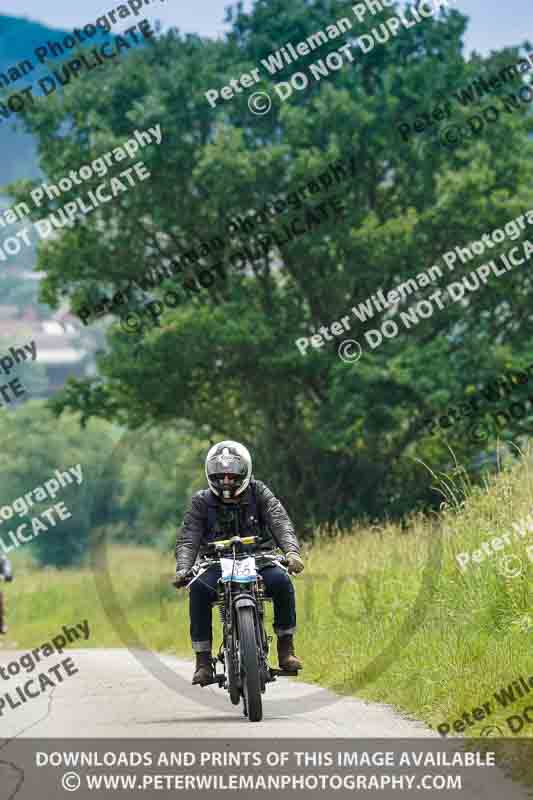 Vintage motorcycle club;eventdigitalimages;no limits trackdays;peter wileman photography;vintage motocycles;vmcc banbury run photographs